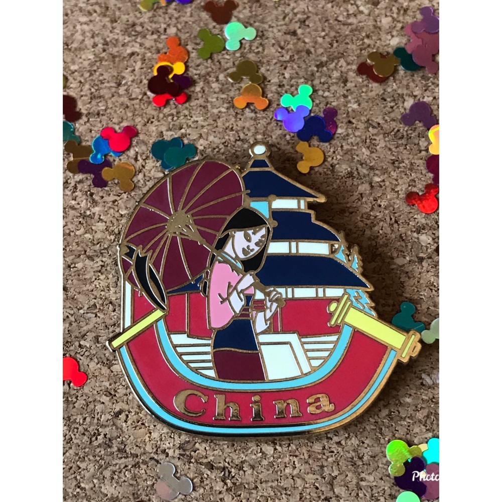 Disney Pin✨ Mulan 🎋